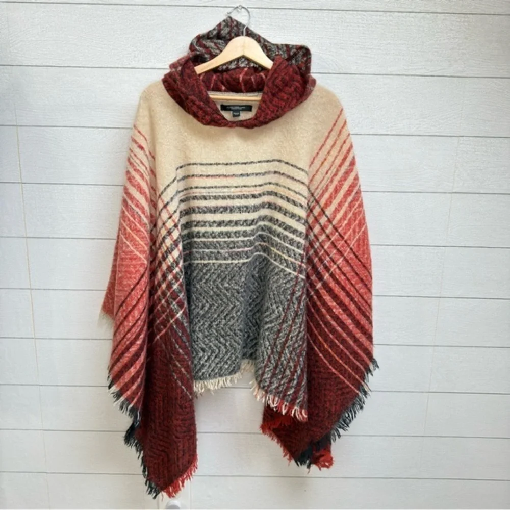 Marc New York Andrew Marc Plaid Poncho Sweater | One Size | Cozy Layer