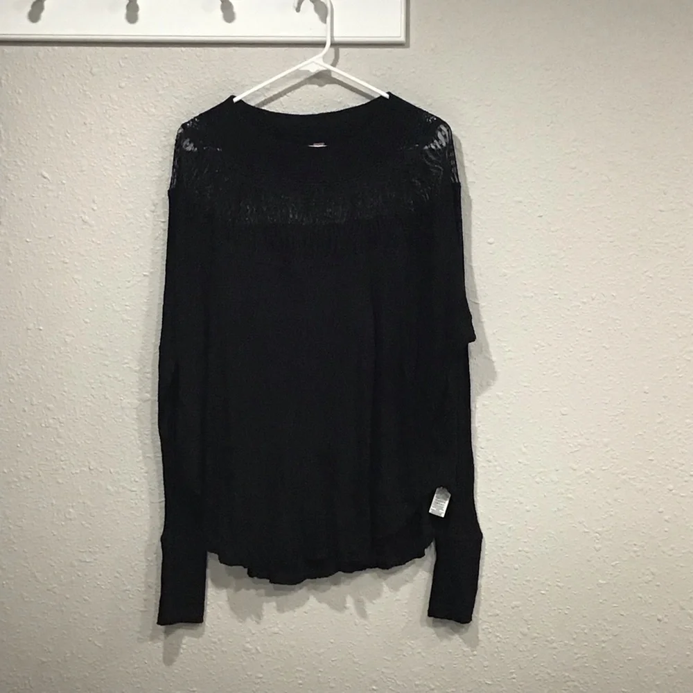 Free‎ People Spring Valley Lace-Trim Top Relaxed Fit Women’s M Black Waffle Knit