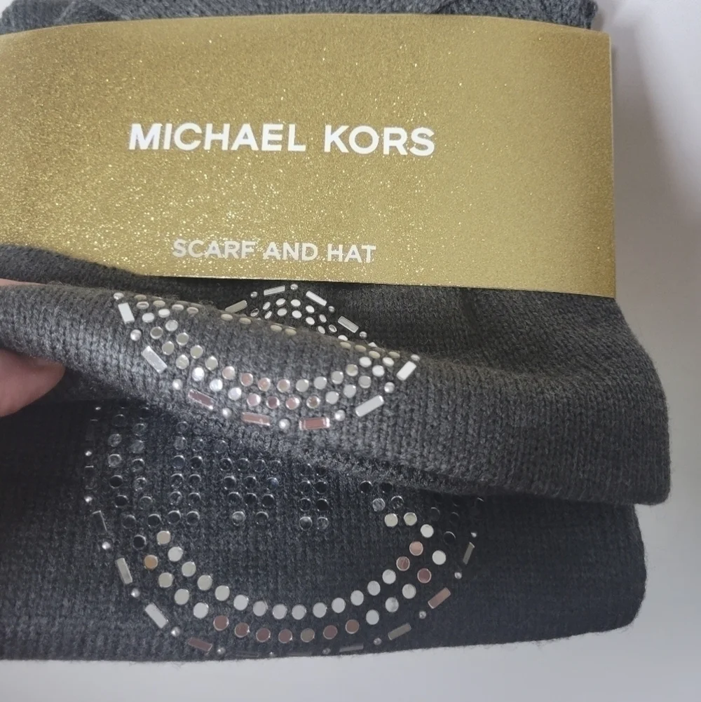 Michael Kors *nip *charcoal