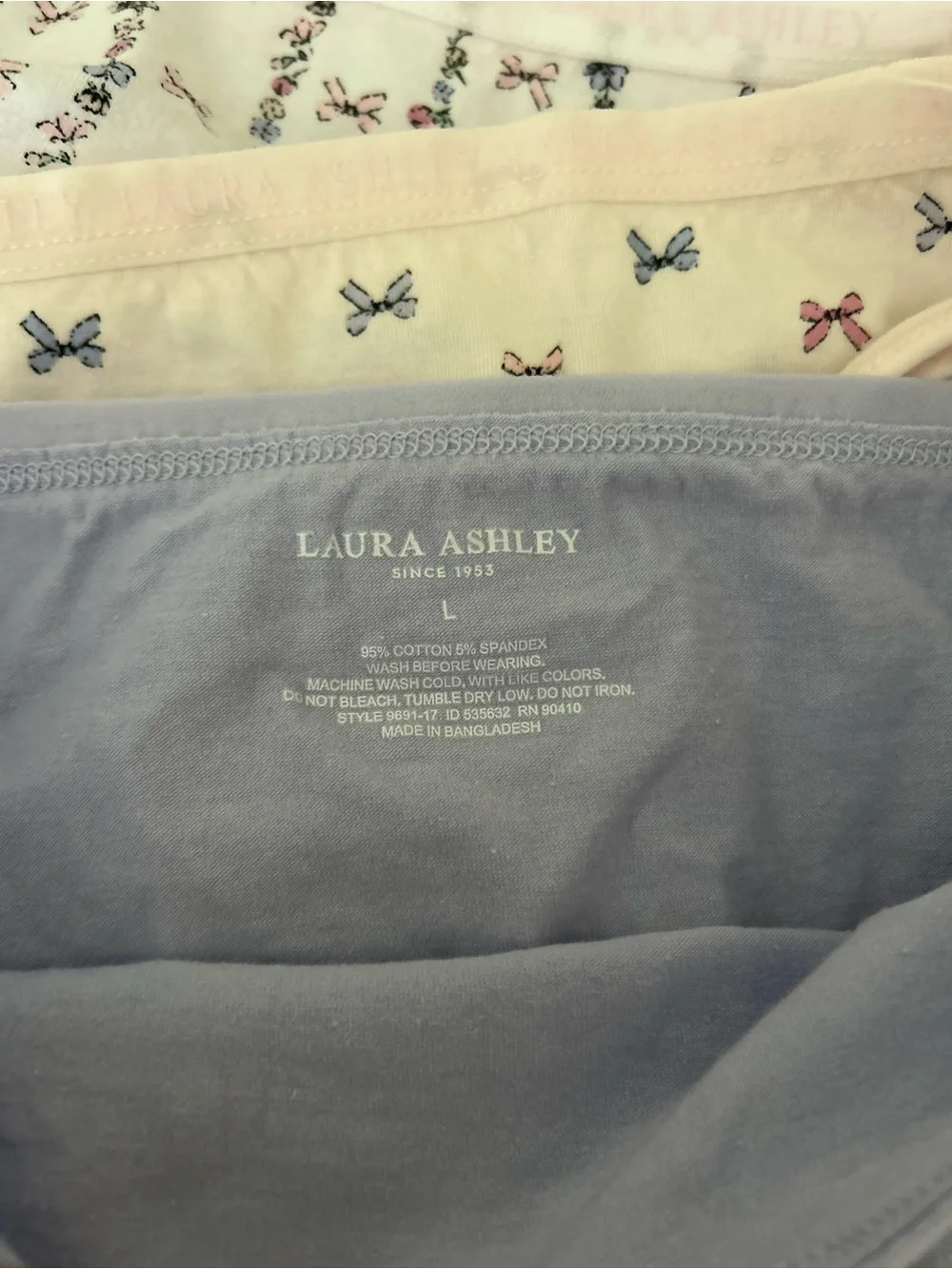 Laura Ashley pack girls
