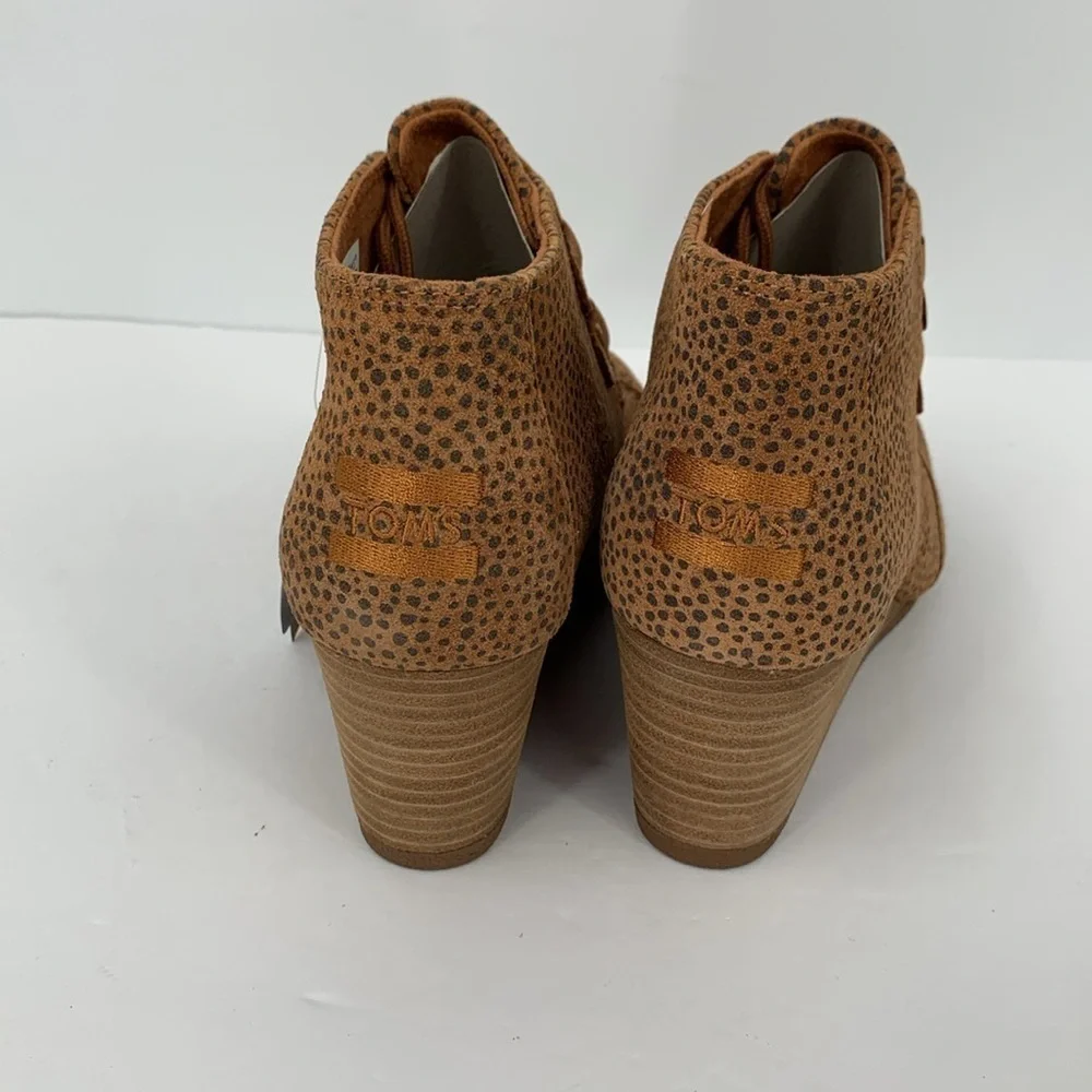 Toms kala wedge