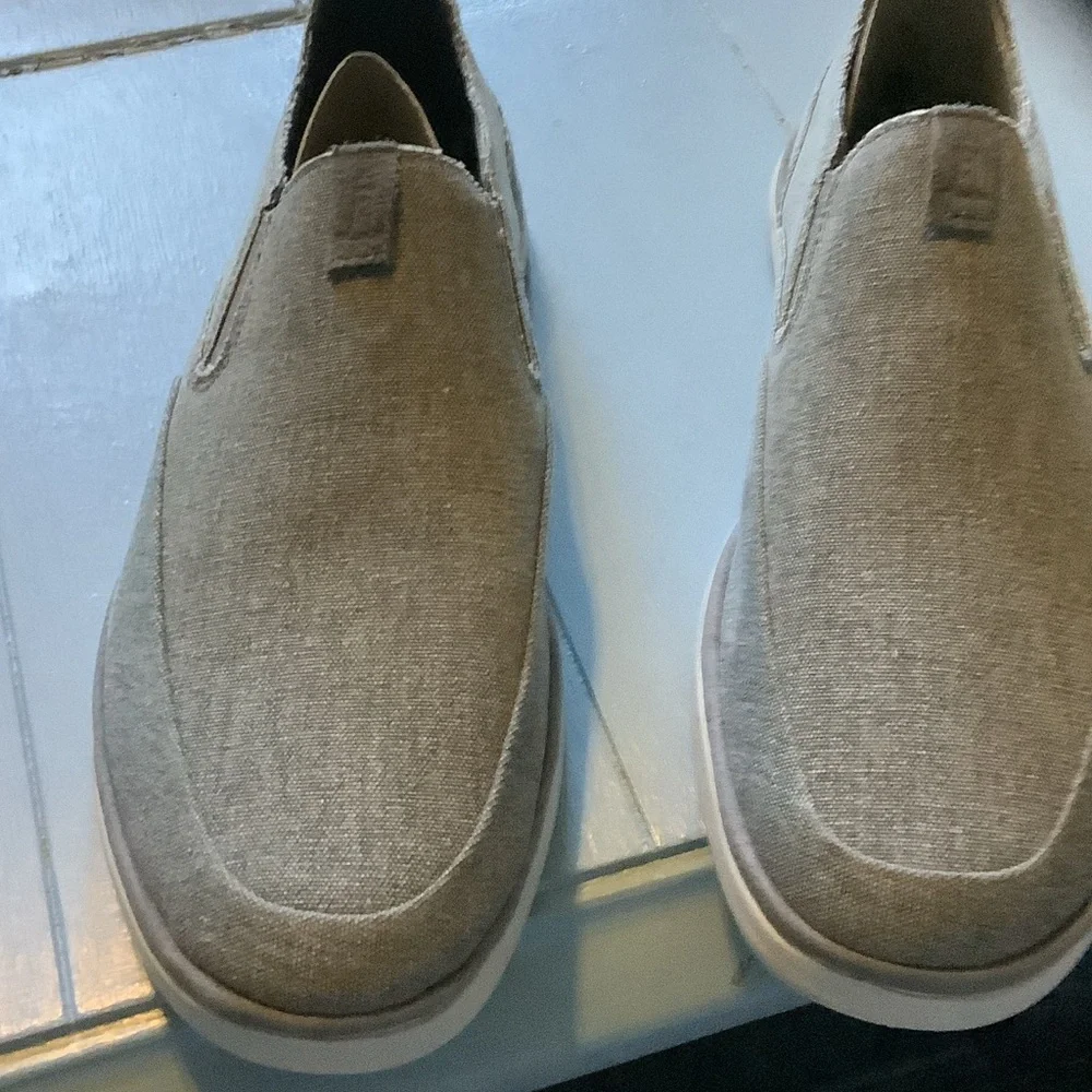 Rockport sleek versatile