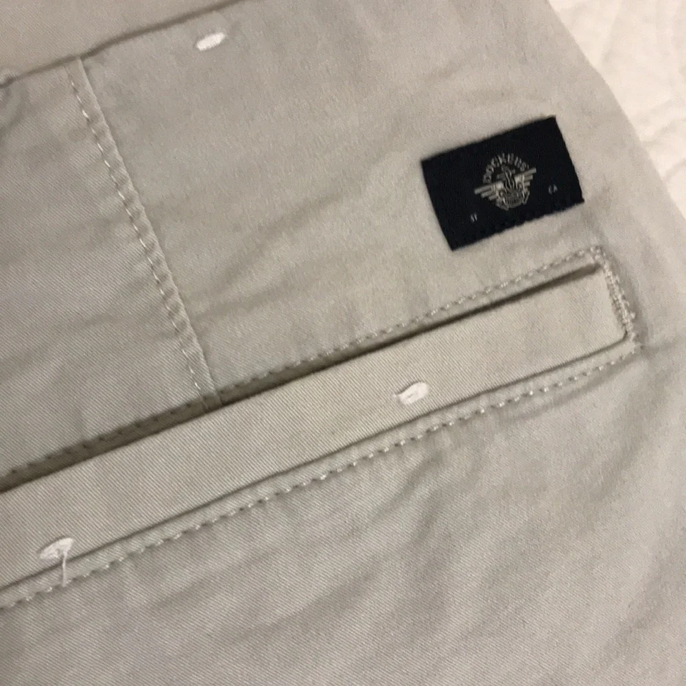 Dockers front pocket