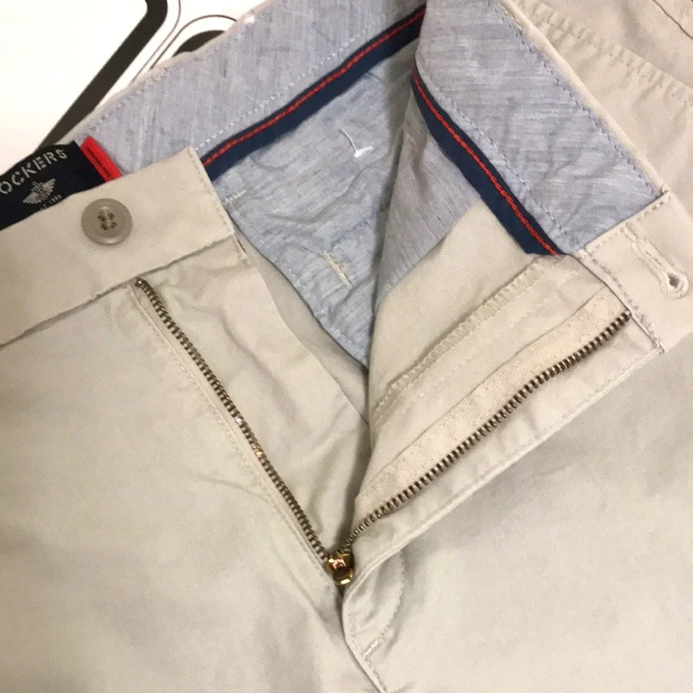 Dockers nice front 25”