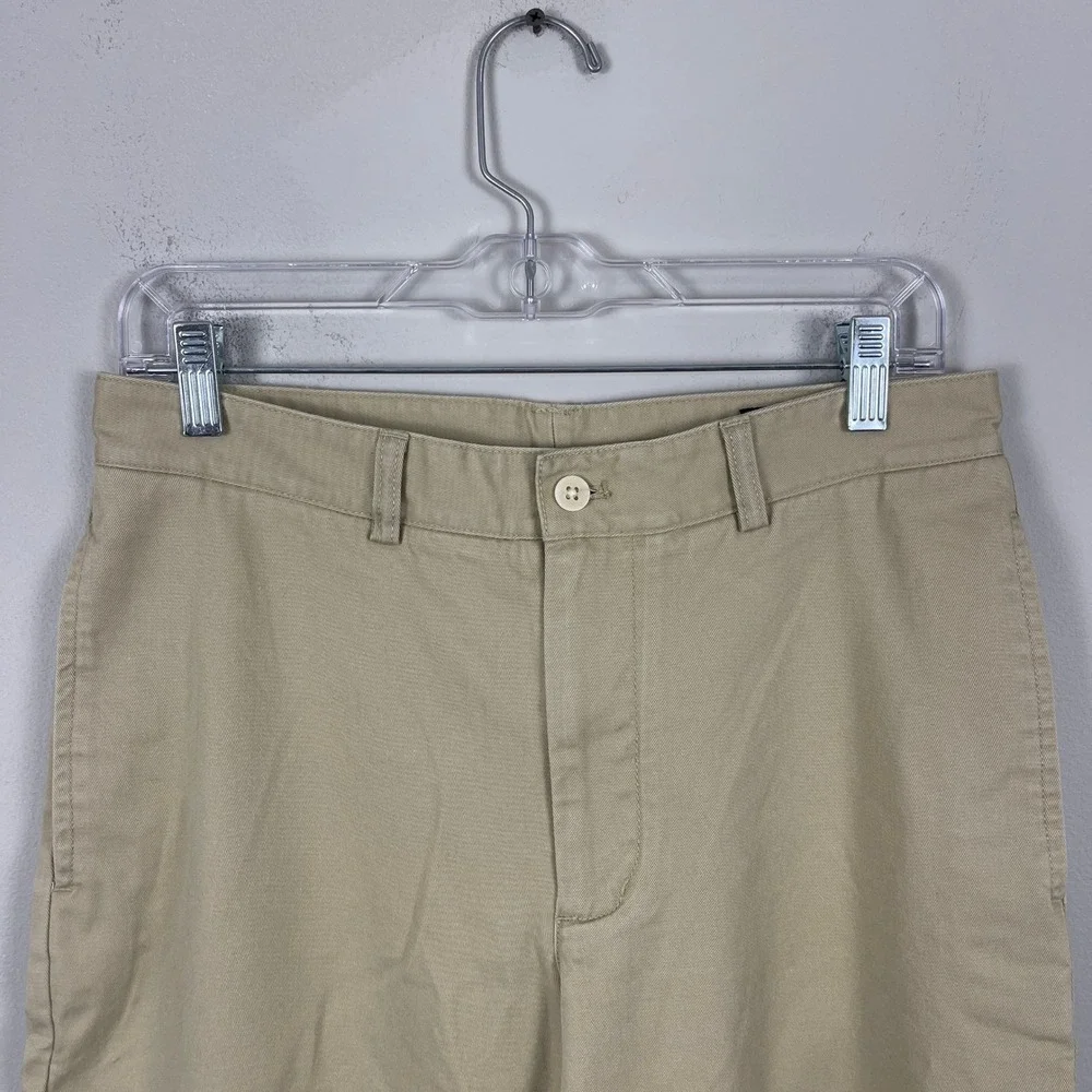 Vineyard Vines classic khaki