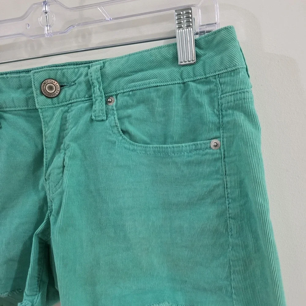 American Eagle Outfitters product pair