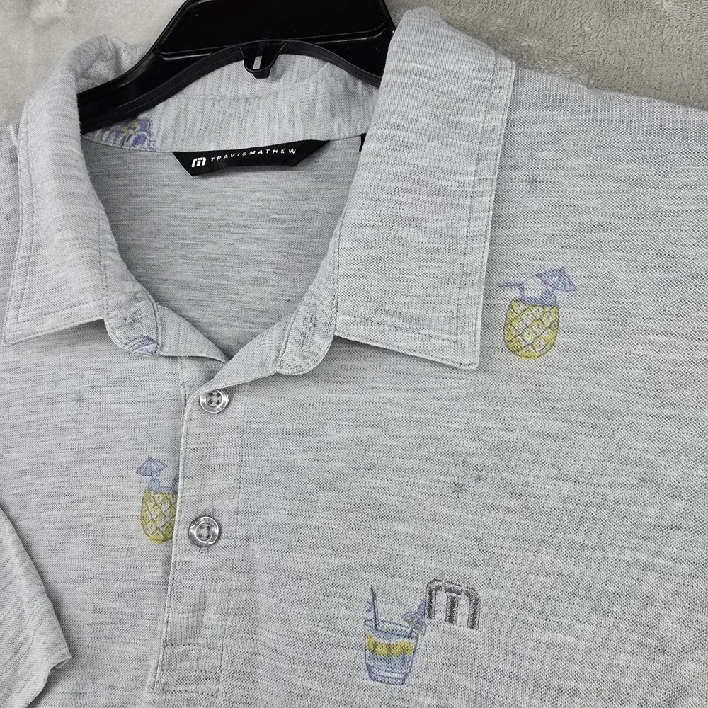 Travis Mathew excellent mens