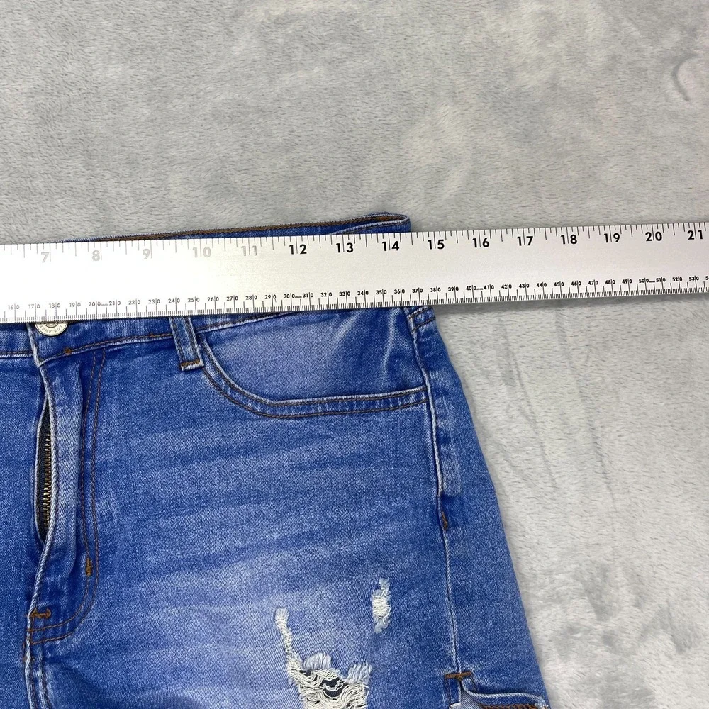 KanCan‎ Jean Shorts Womens 9/28 Blue Distressed Flat Front Stretch Frayed Hem