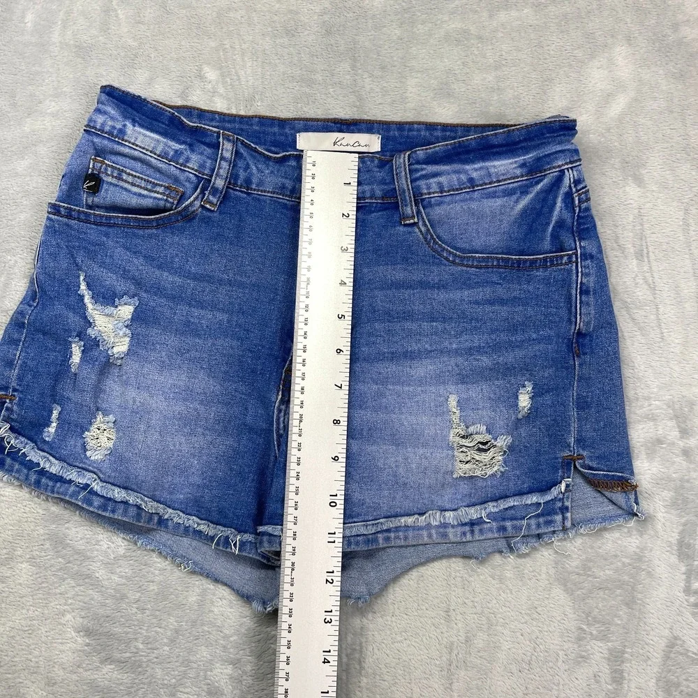 KanCan‎ Jean Shorts Womens 9/28 Blue Distressed Flat Front Stretch Frayed Hem