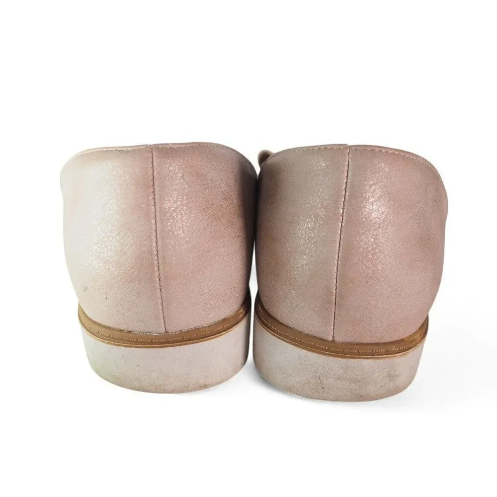 Mootsies Tootsies brand mootsies
