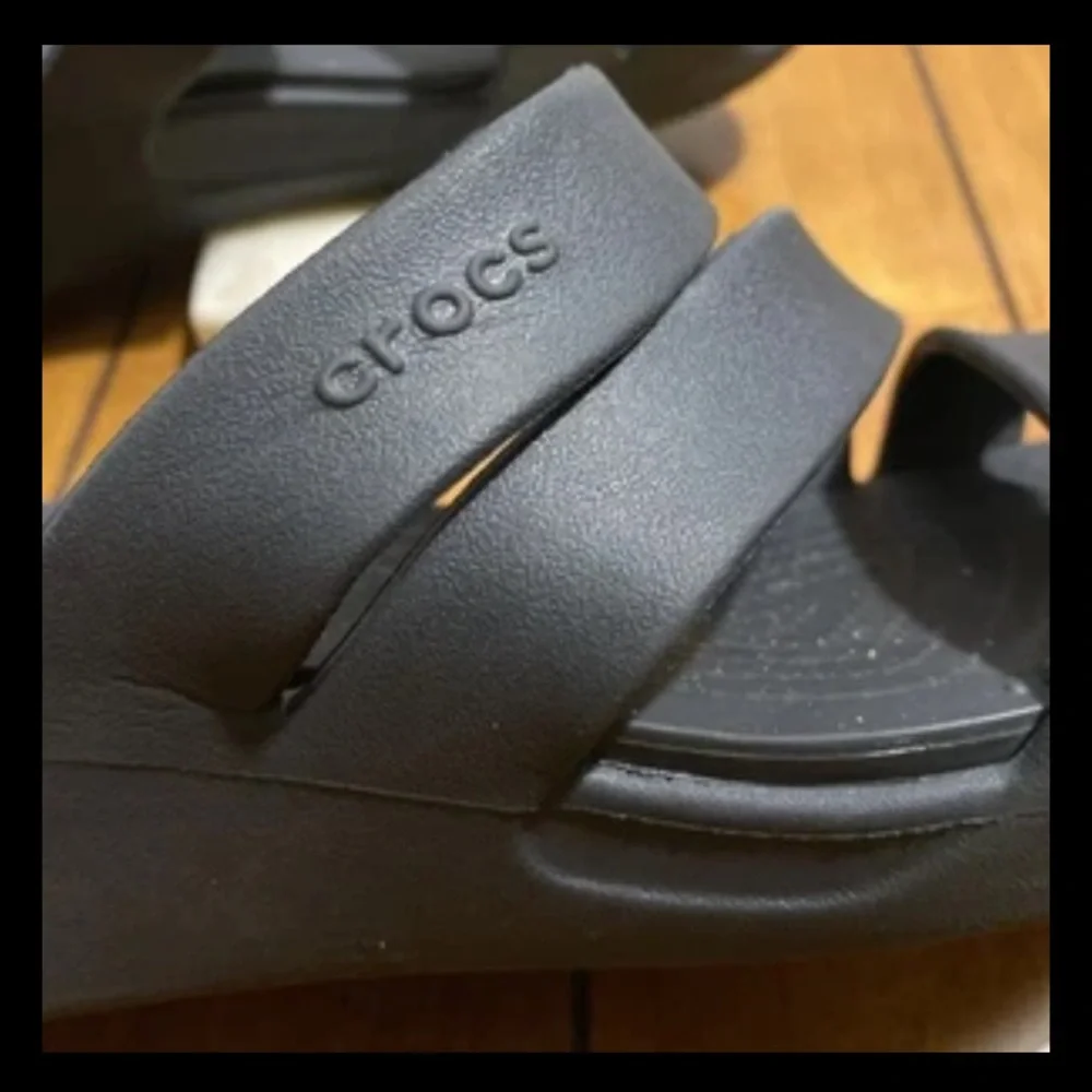 CROCS style both