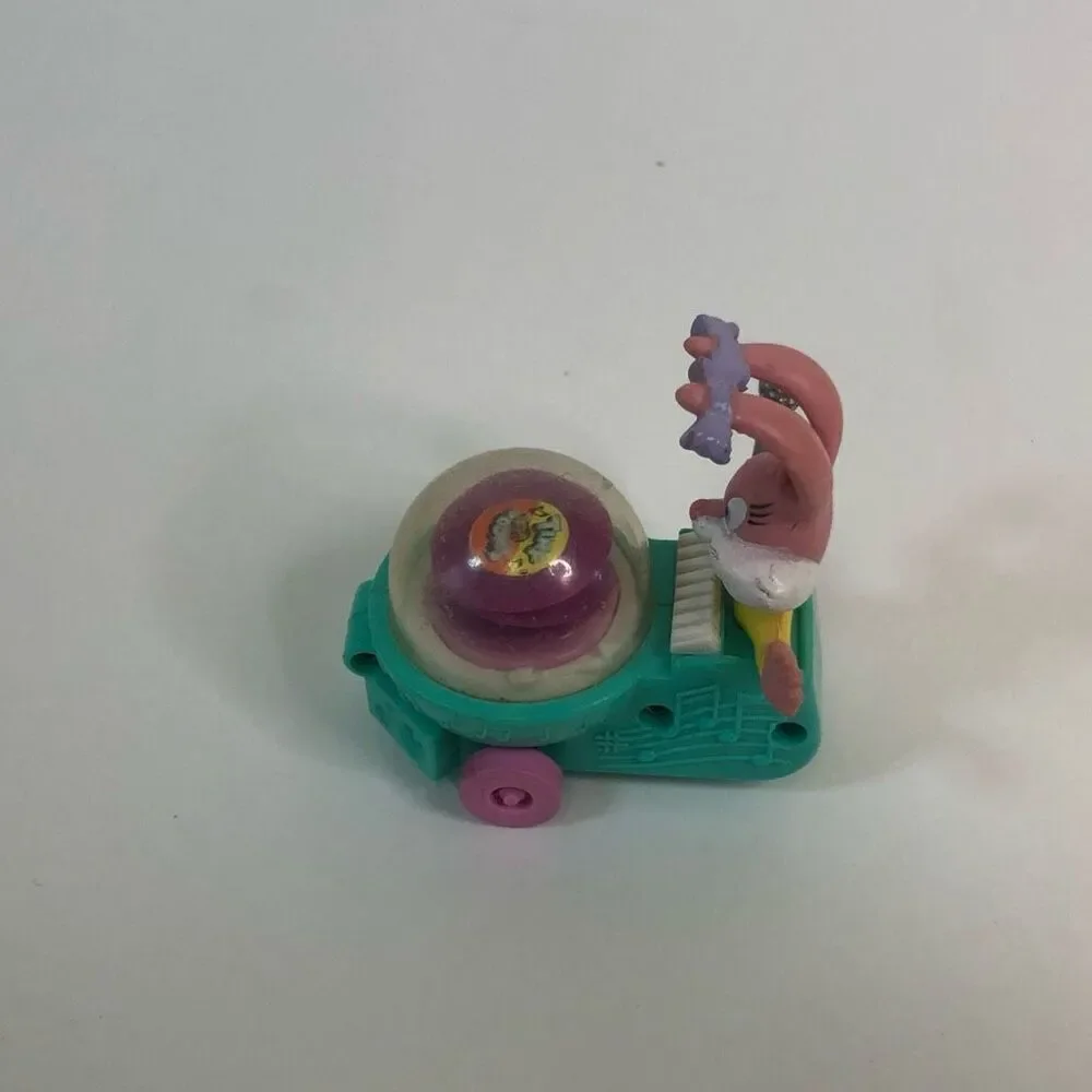 vintage‎ tiny toons adventures rolling babs bunny record player