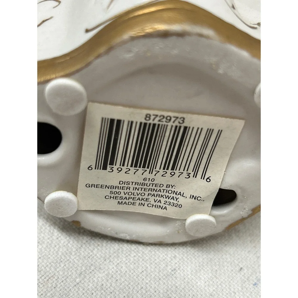 Greenbrier International Inc. charming white