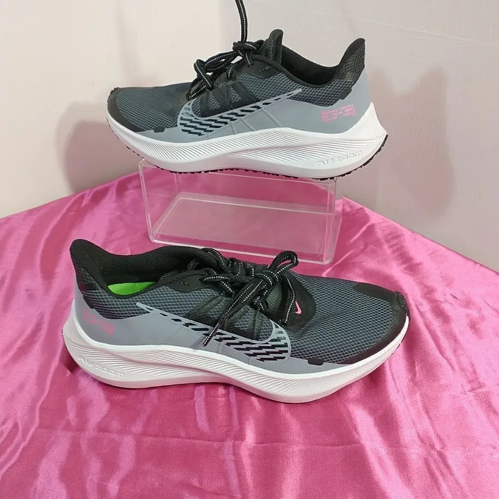 Nike winflo shield