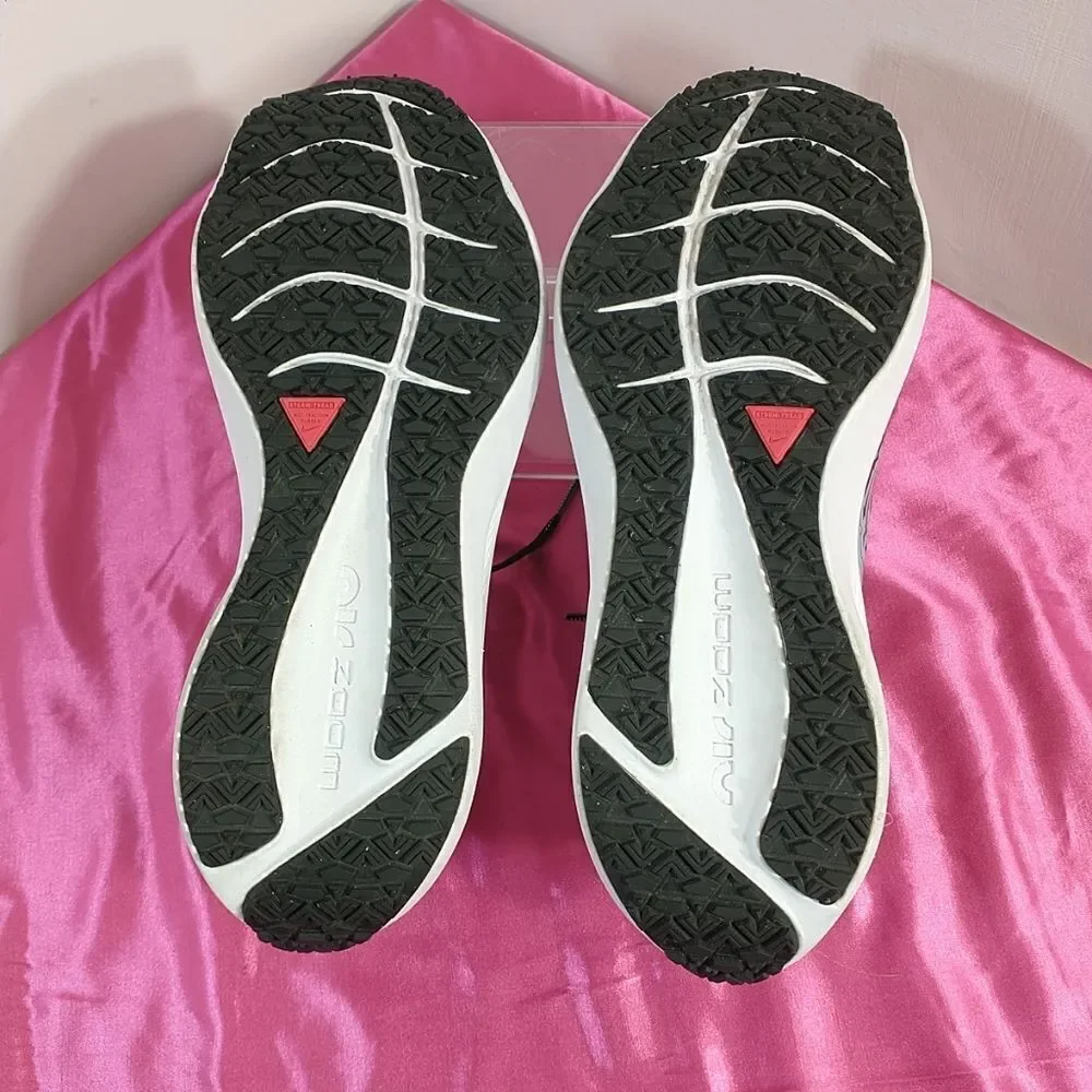 Nike winflo shield