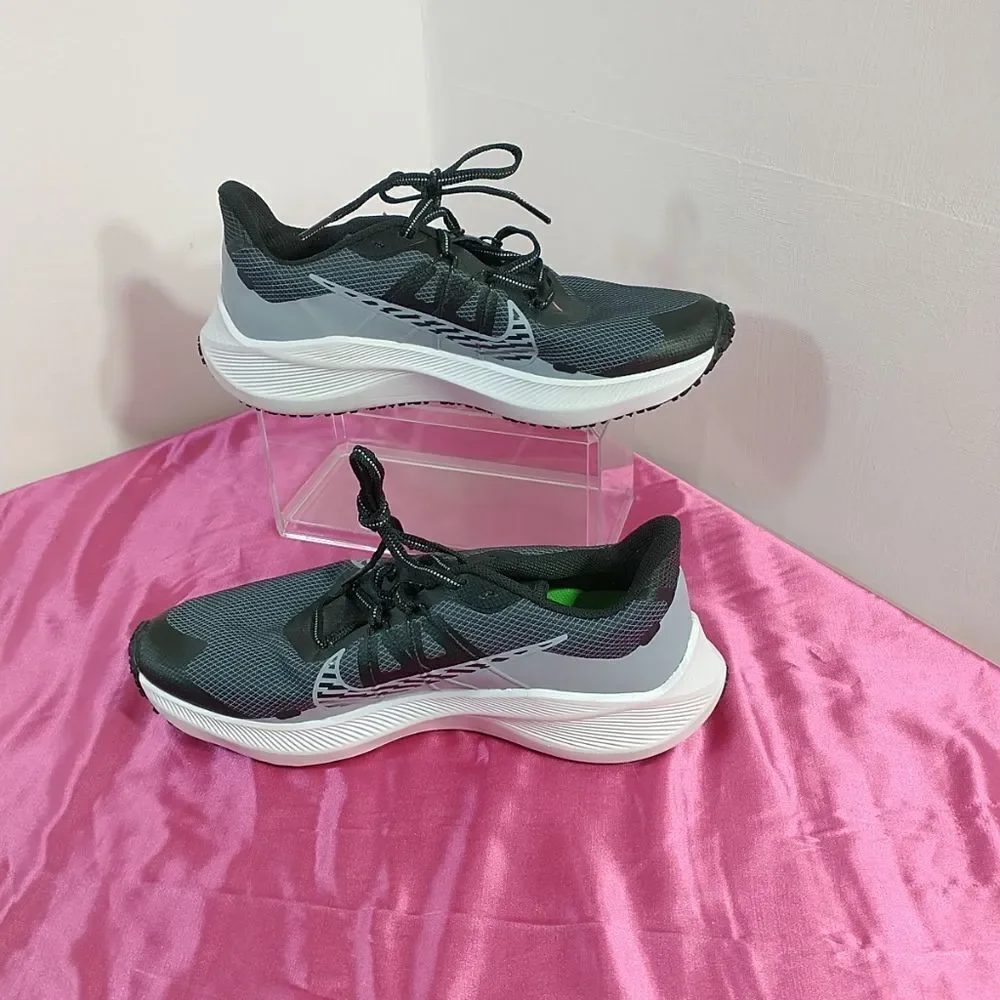 Nike winflo shield