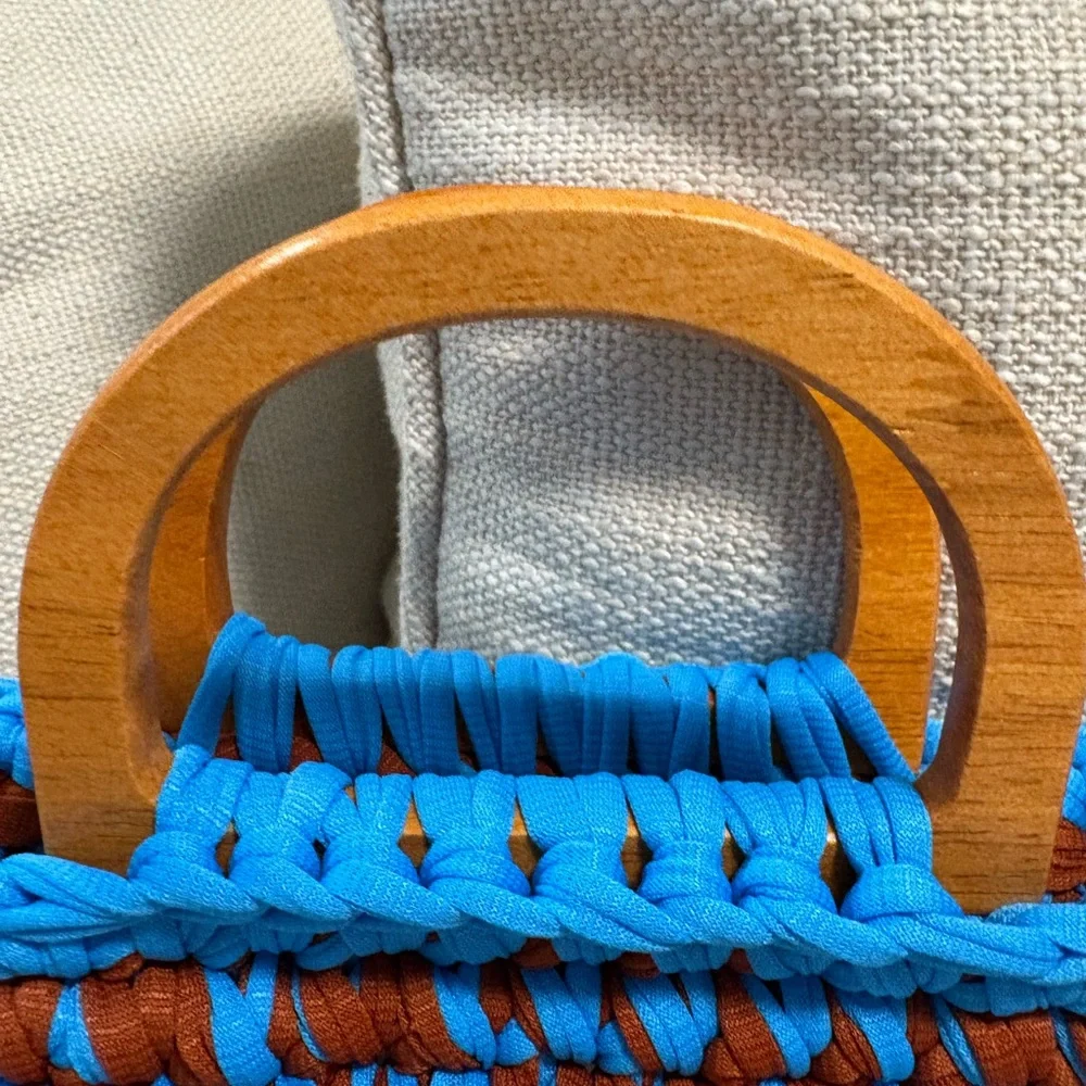 NEW Handcrafted Blue and Brown Woven Bag with Wood Handles.