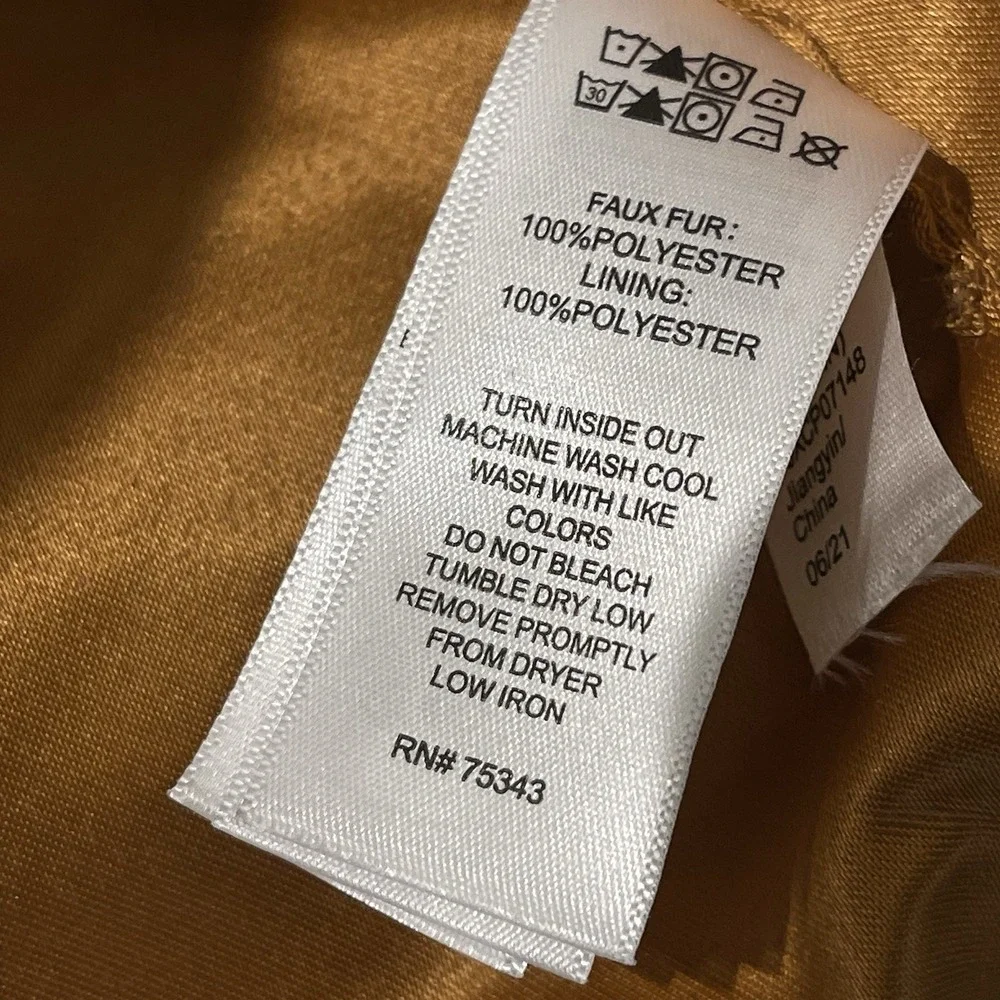 Tahari faux fur