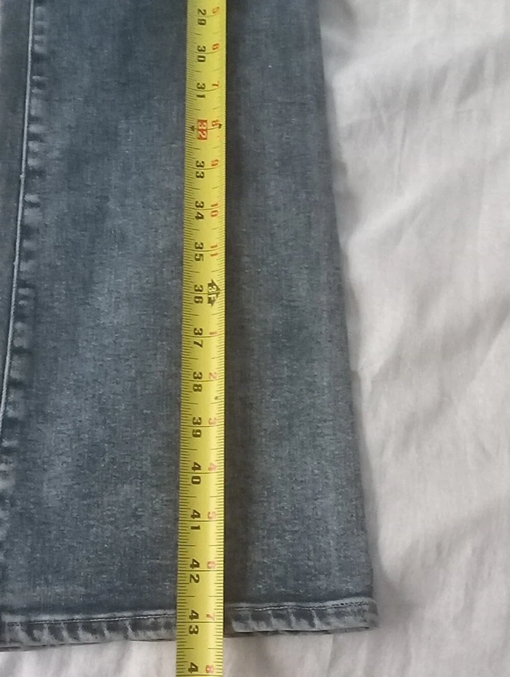 Good American Washed Blue Boot-Cut Jeans Size 4/27