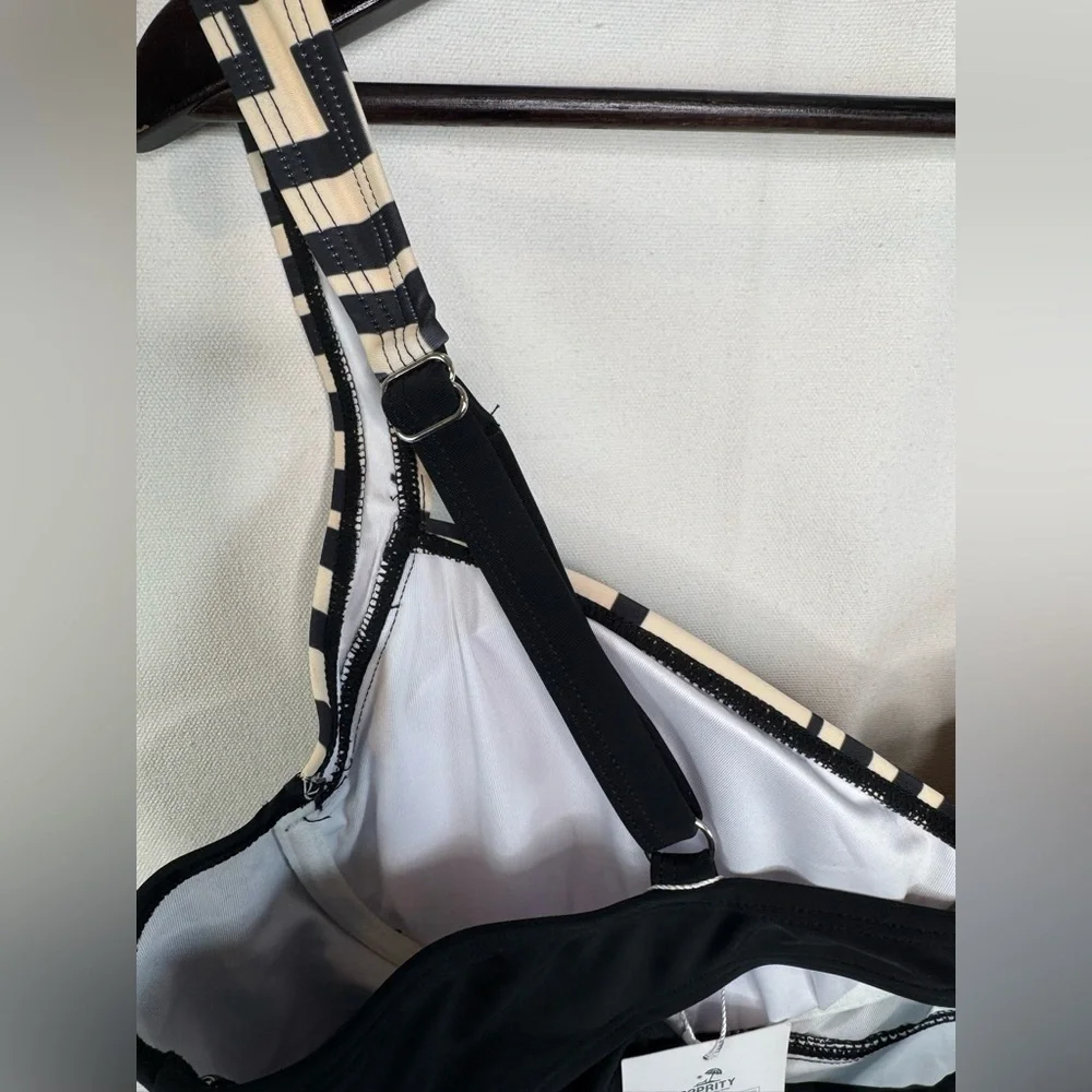B2Prity nwt size