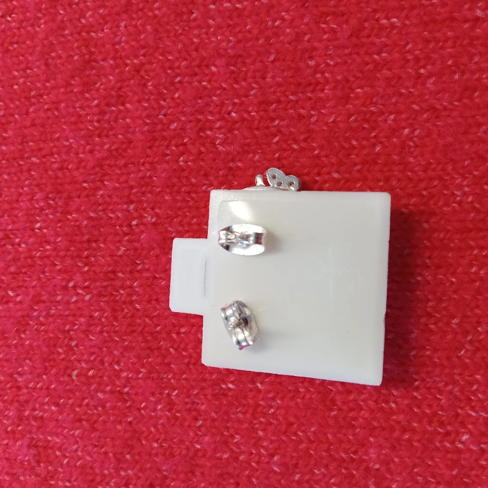unbranded sterling silver