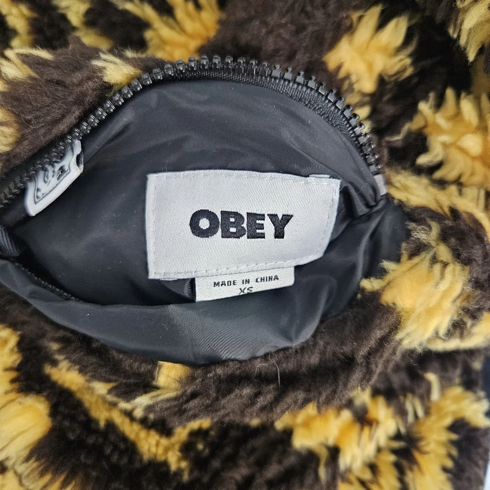 Obey women aiden