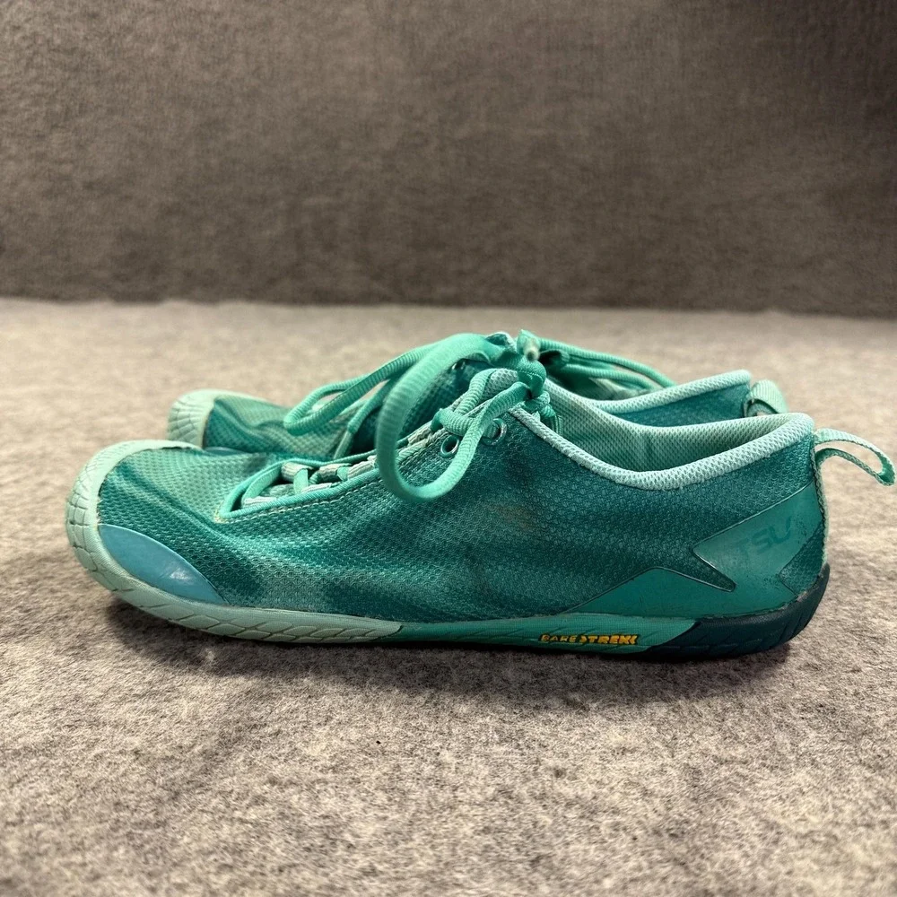 Tsla baretrek shoes