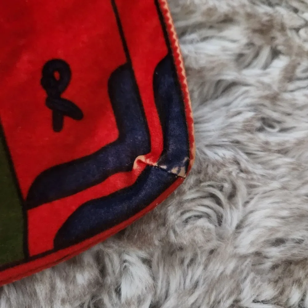 N/A 13 color shown