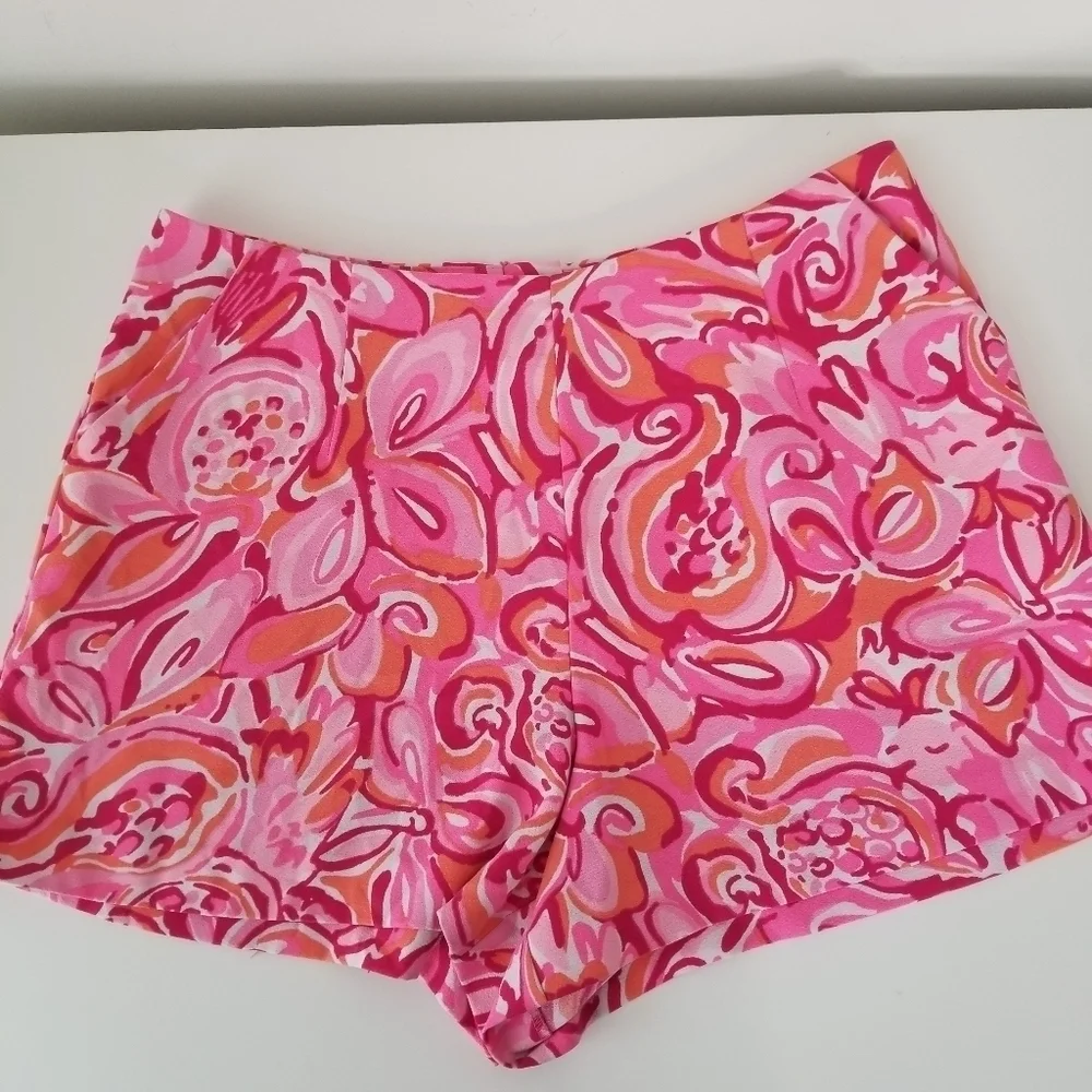 Lilly Pulitzer gently used