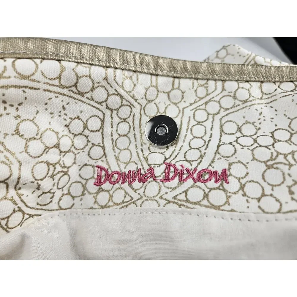 Donna Dixon versatile pattern expect