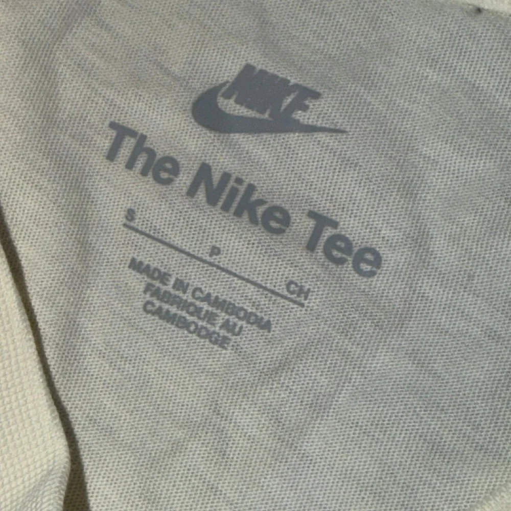 Nike sportswear graphic