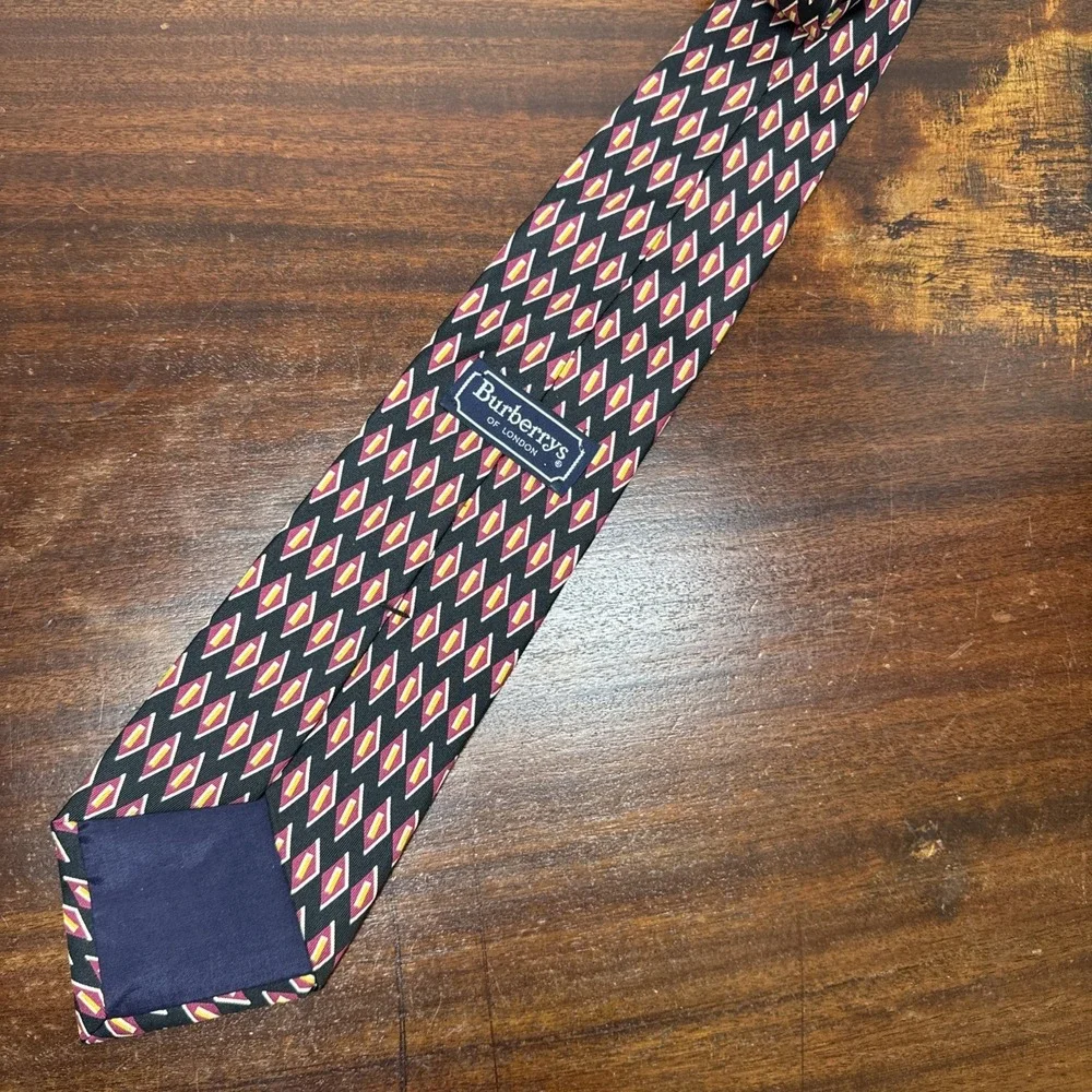 Burberry product vintage