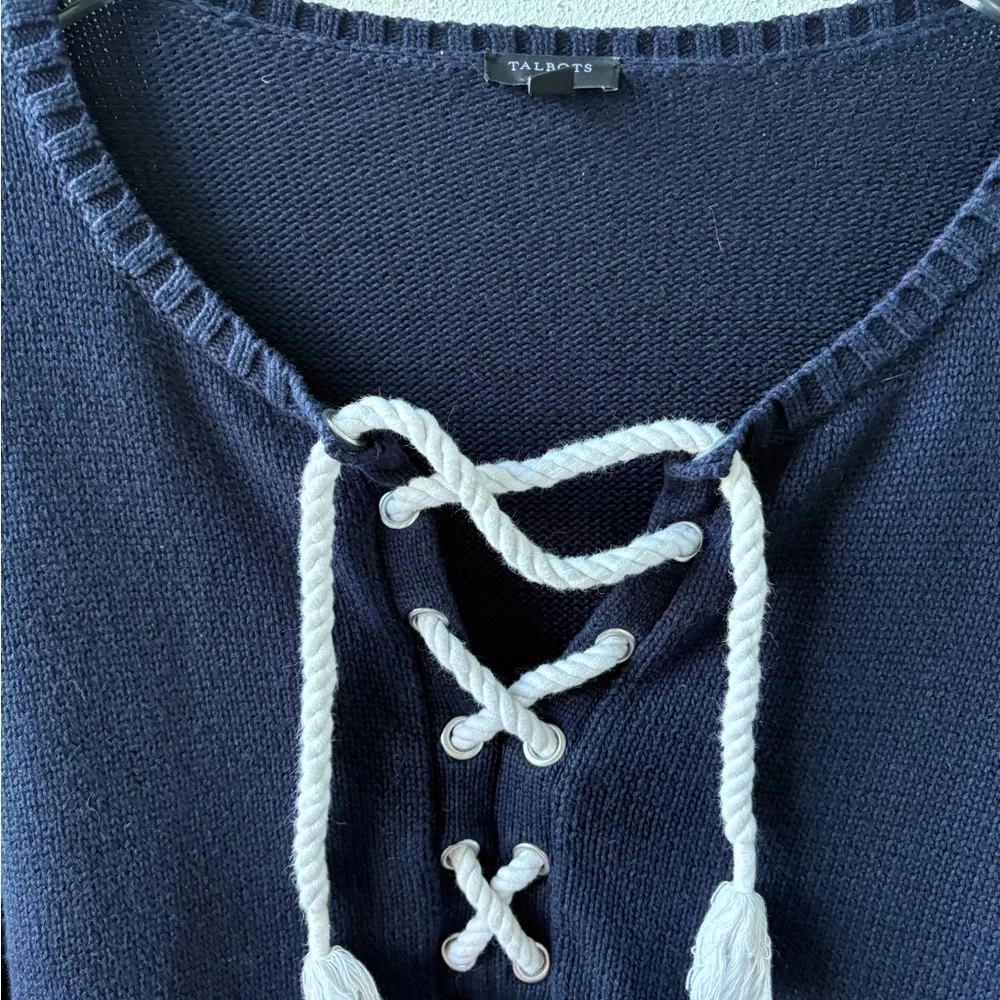 Talbots lace up