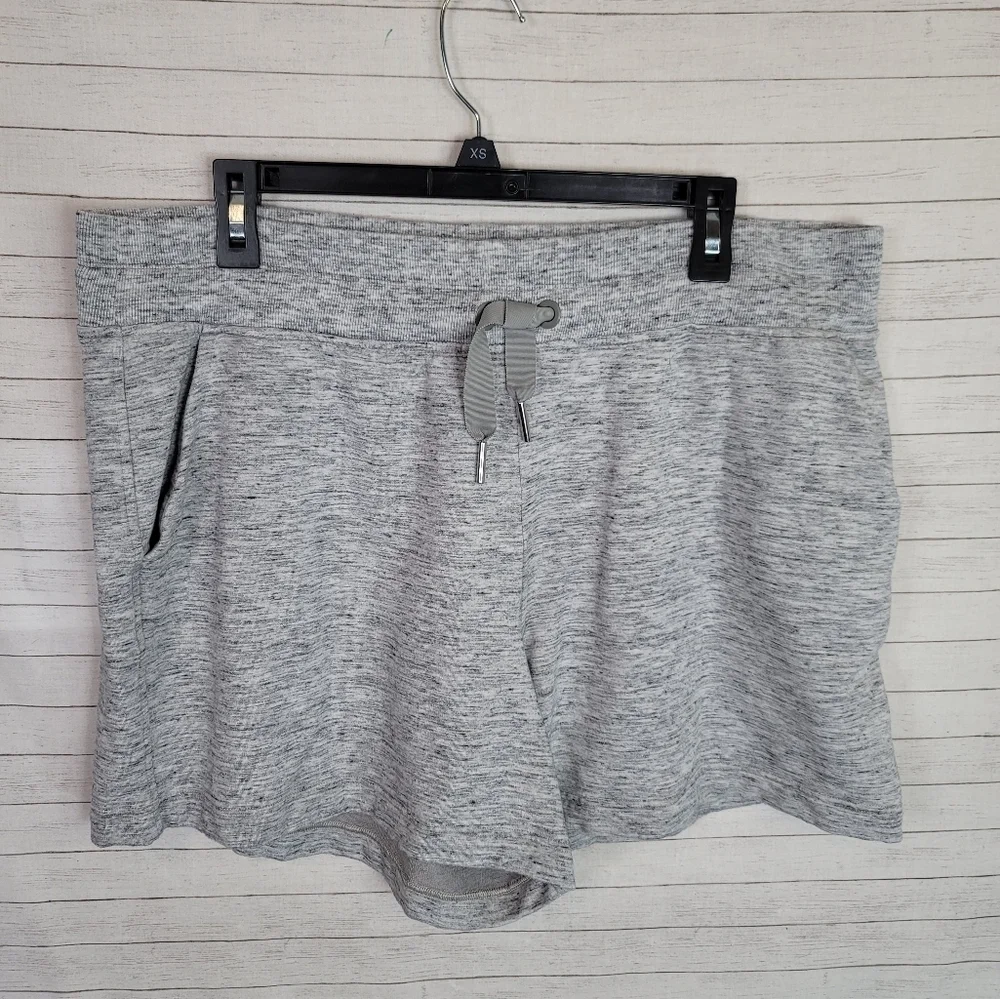 Athleta gently pre