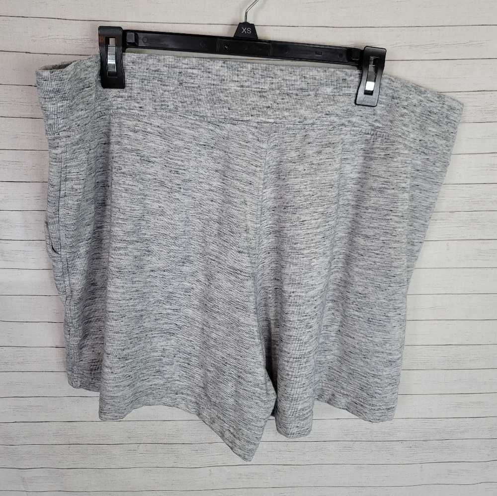 Athleta gently pre