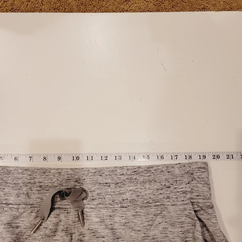 Athleta gently pre