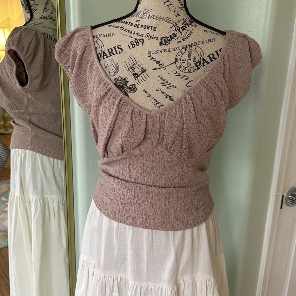 Beginning Boutique this off