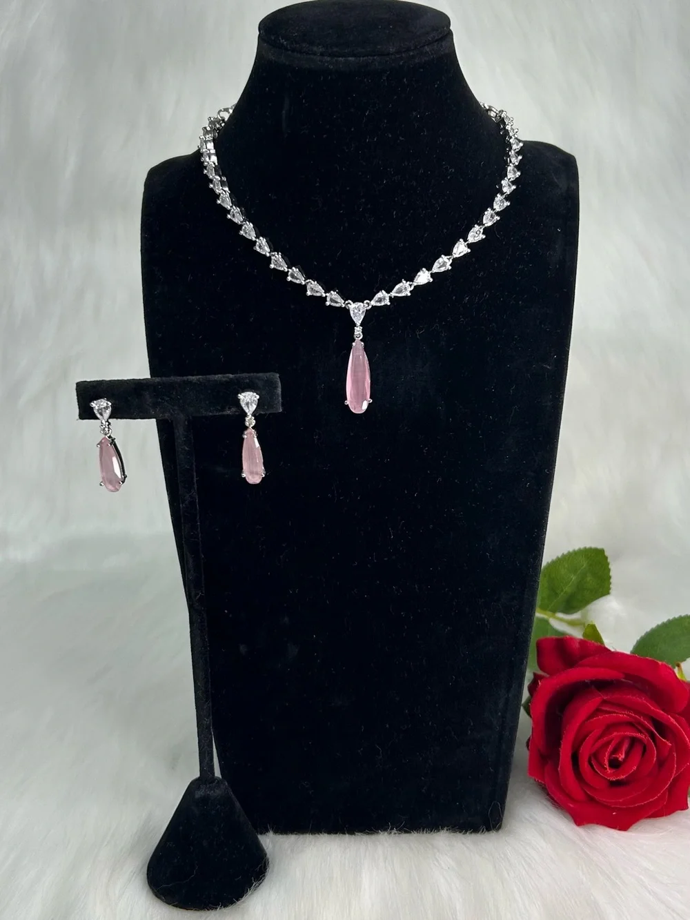 N/A elegant silver