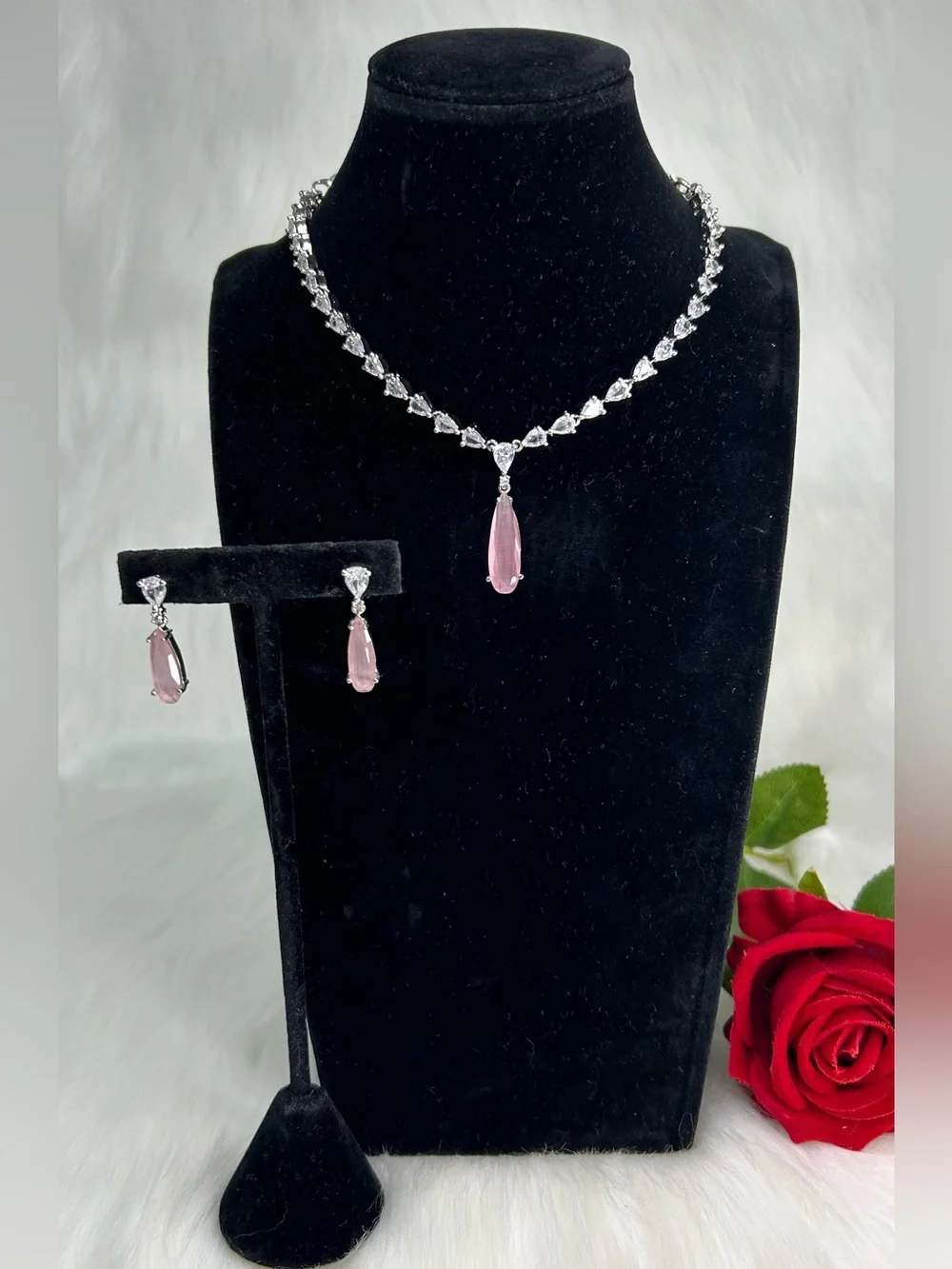 N/A elegant silver