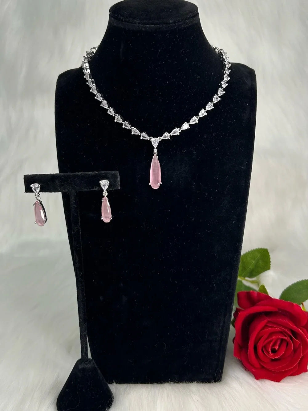 N/A elegant silver