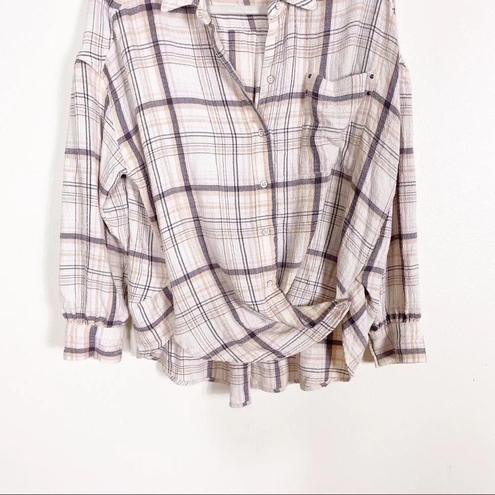 We The Free Free People White w/‎ Tan, Grey, & Pink Plaid Oversized Long Sleeve