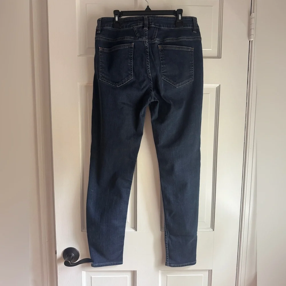 Closed blue denim