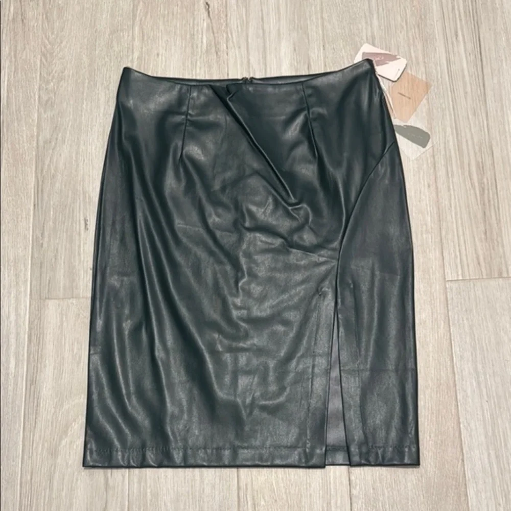 Forever 21 this sleek