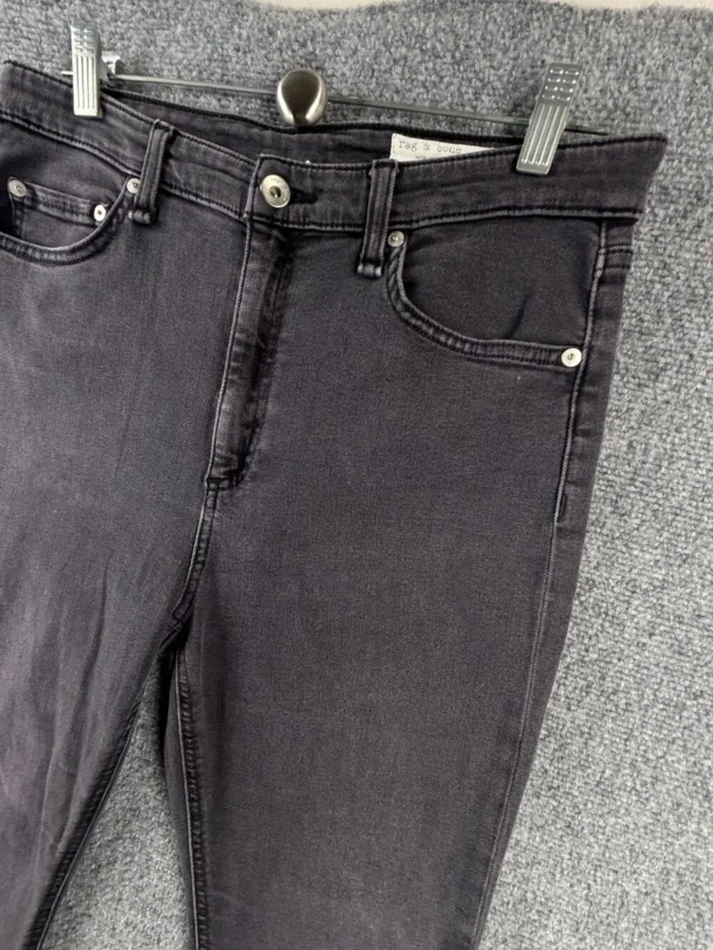 rag & bone please small disclosed