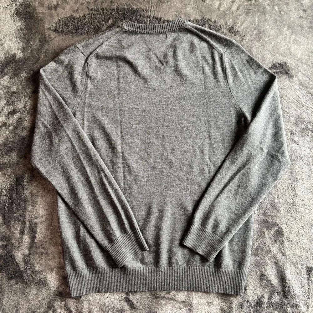 Banana Republic brand banana