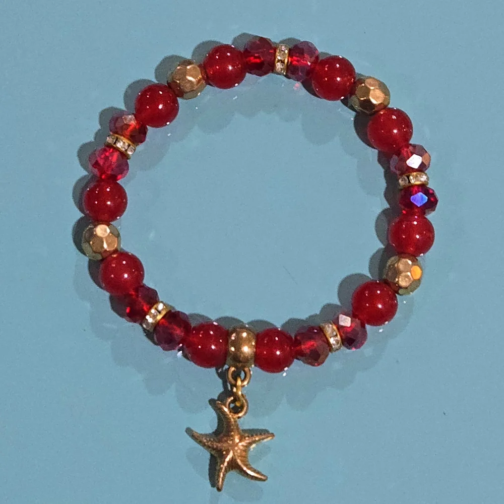 Nordstrom Red and Gold Stretch Beaded‎ Bracelet with Starfish Charm NWOT