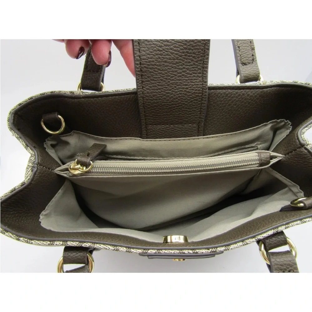 Liz Claiborne chic structured