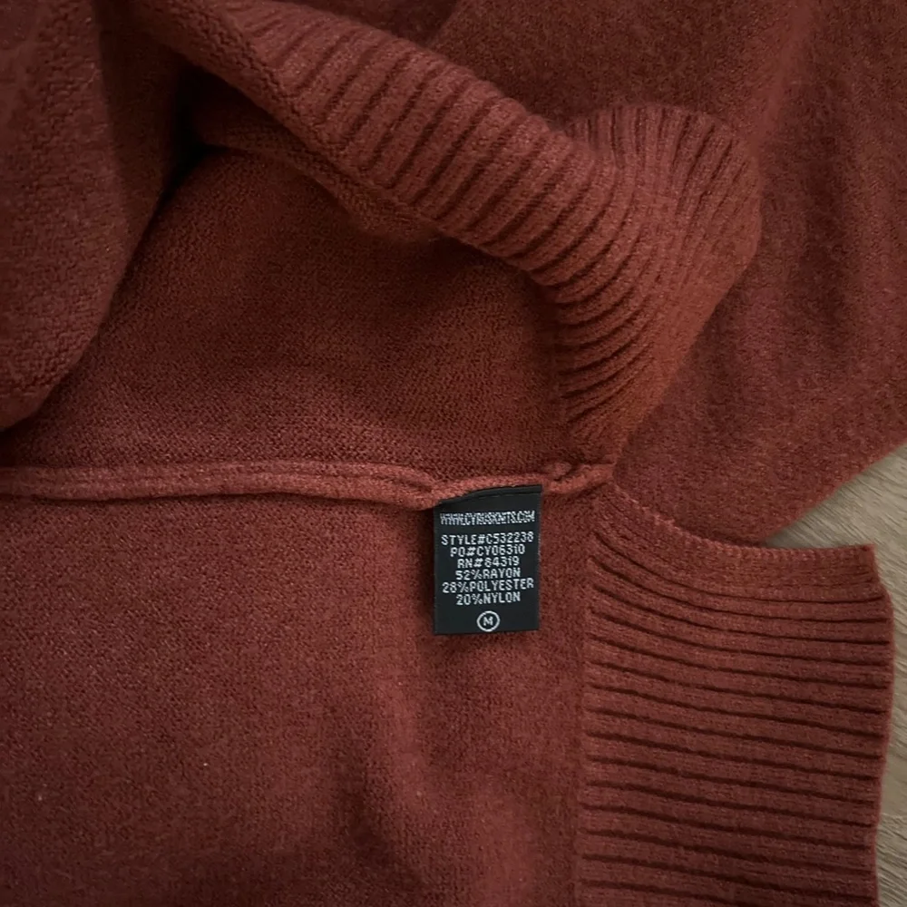 Cyrus color rust
