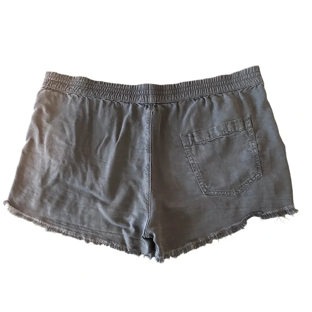 aerie cute little