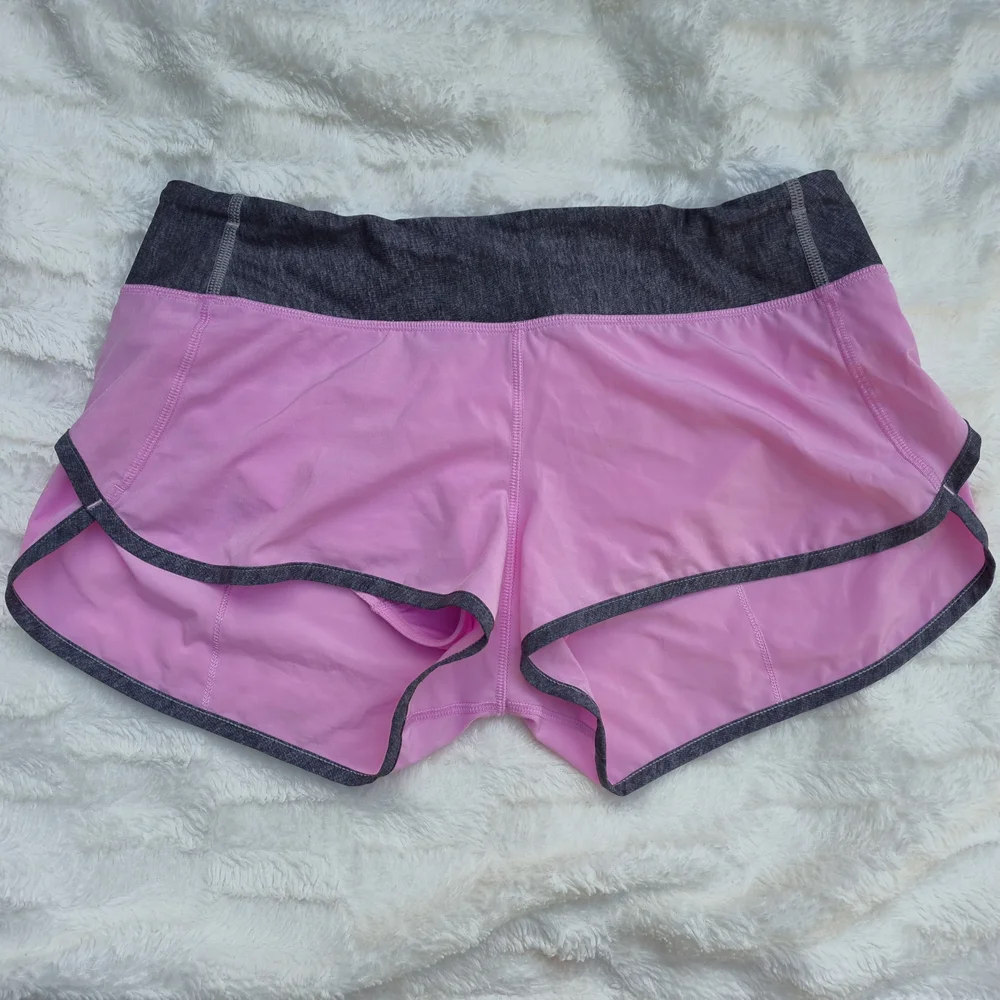 lululemon athletica comfortable chic